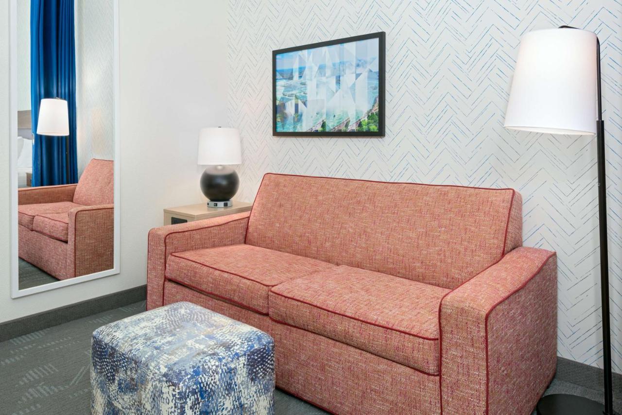| Home2 Suites by Hilton Buffalo Airport/ Galleria Mall