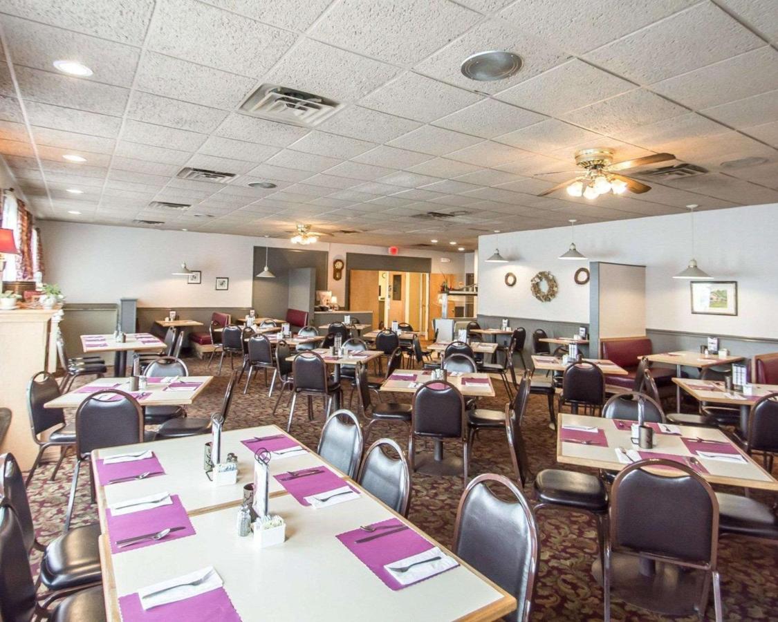 | Rodeway Inn Lakeville