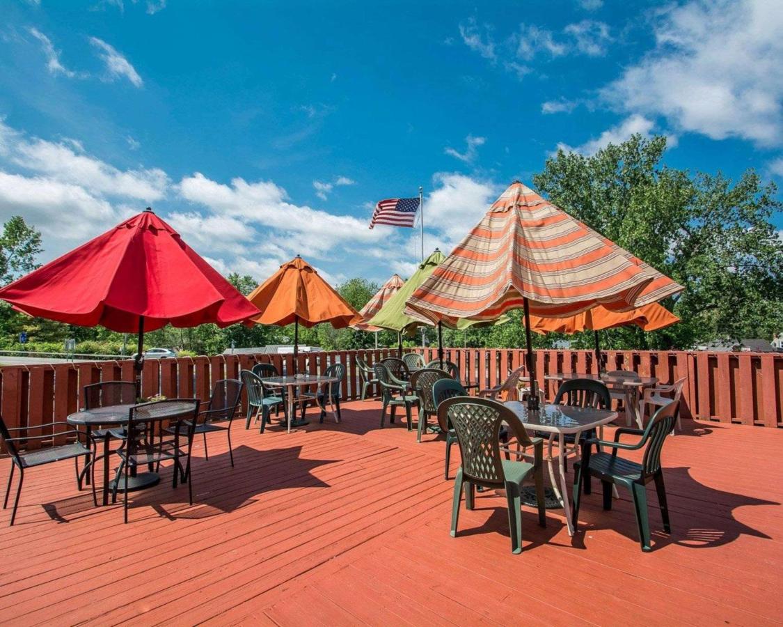 | Rodeway Inn Lakeville