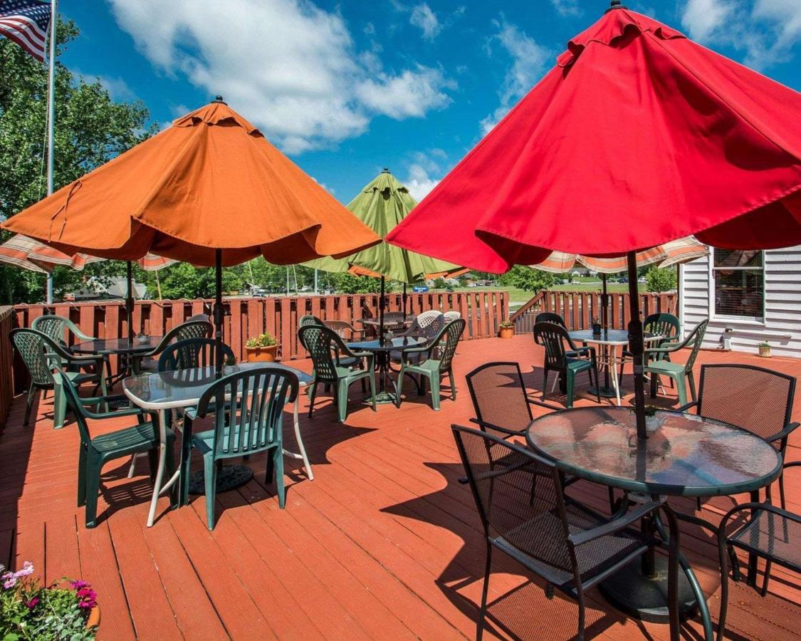 | Rodeway Inn Lakeville