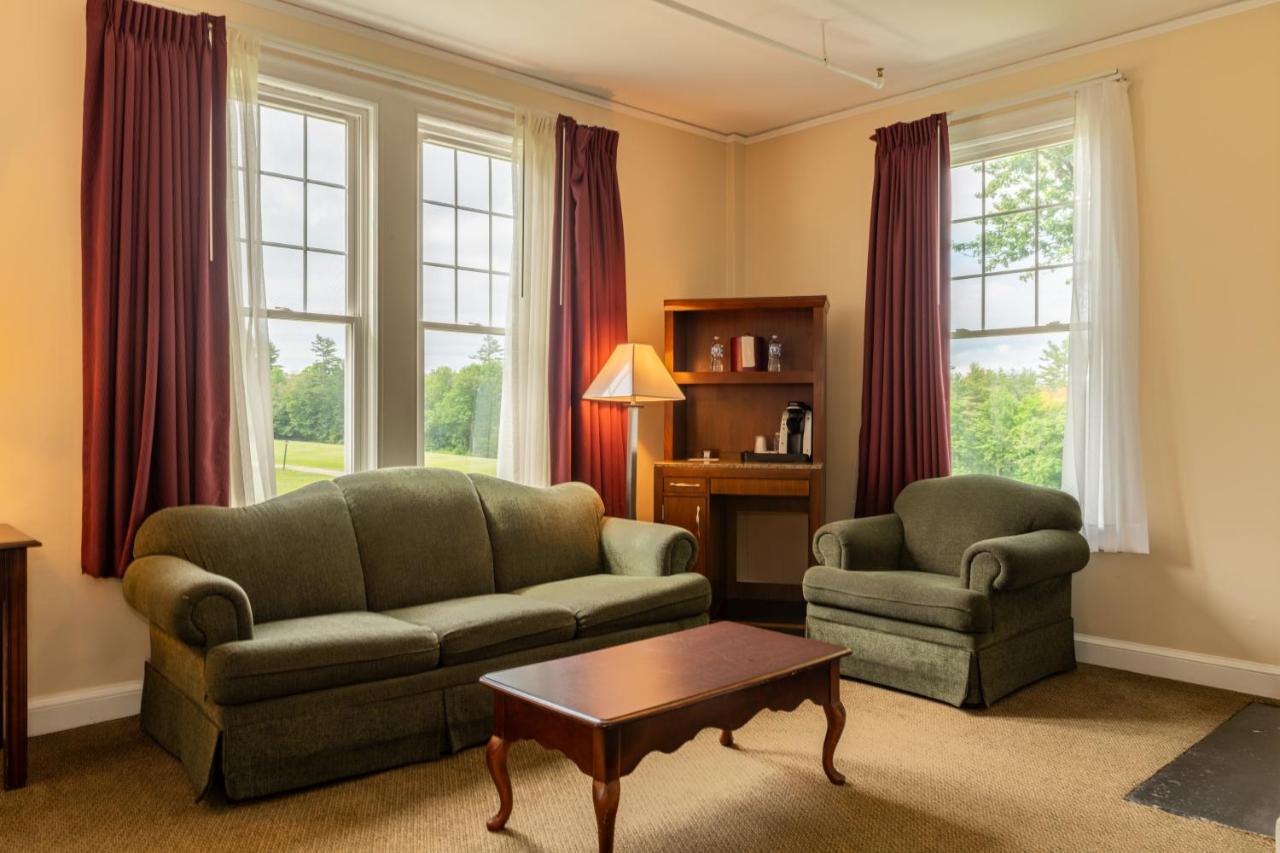 Superior Room at The Bethel Resort & Suites