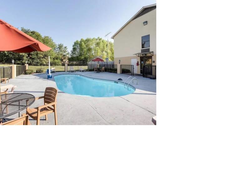  | Quality Inn Olive Branch