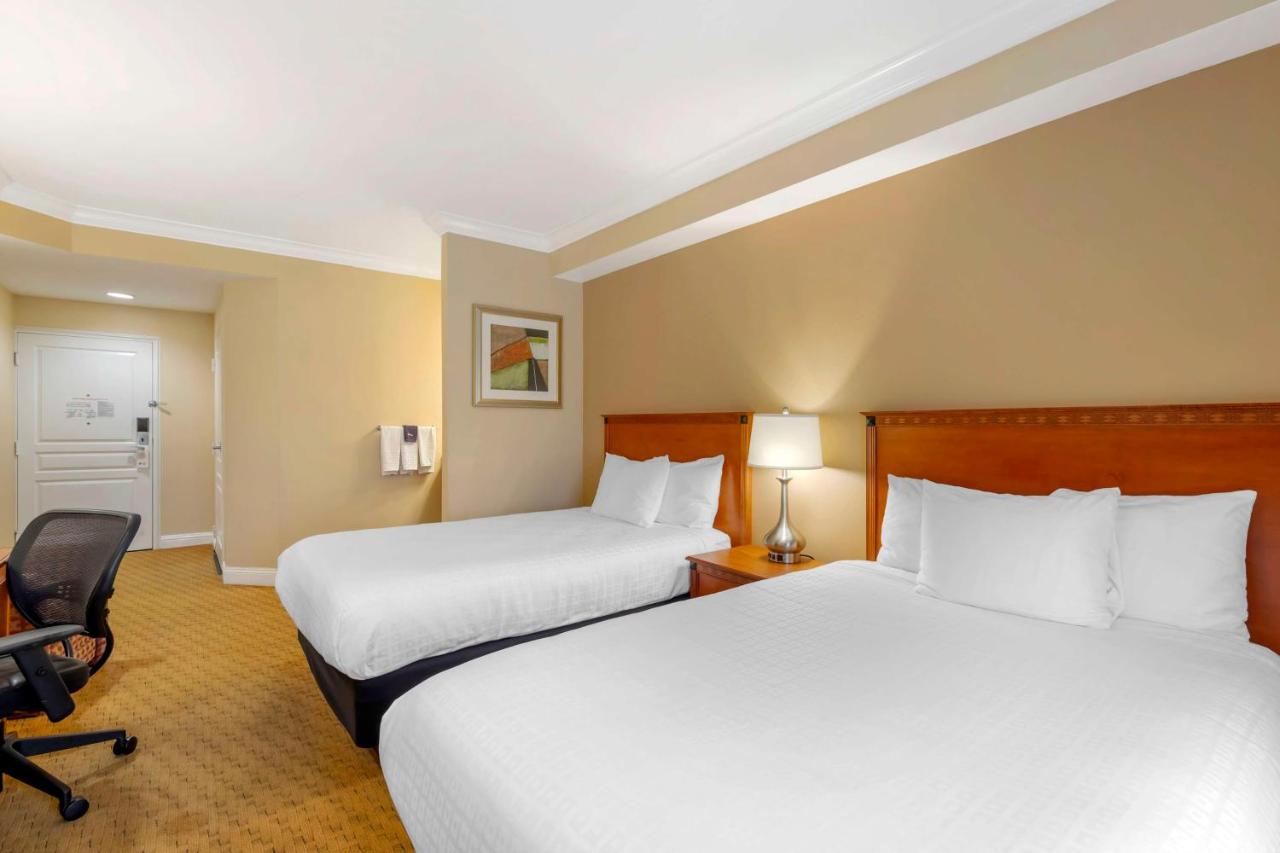 Double Room with Two Double Beds with Roll-in Shower - Hearing Accessible at Best Western Plus Kingsland