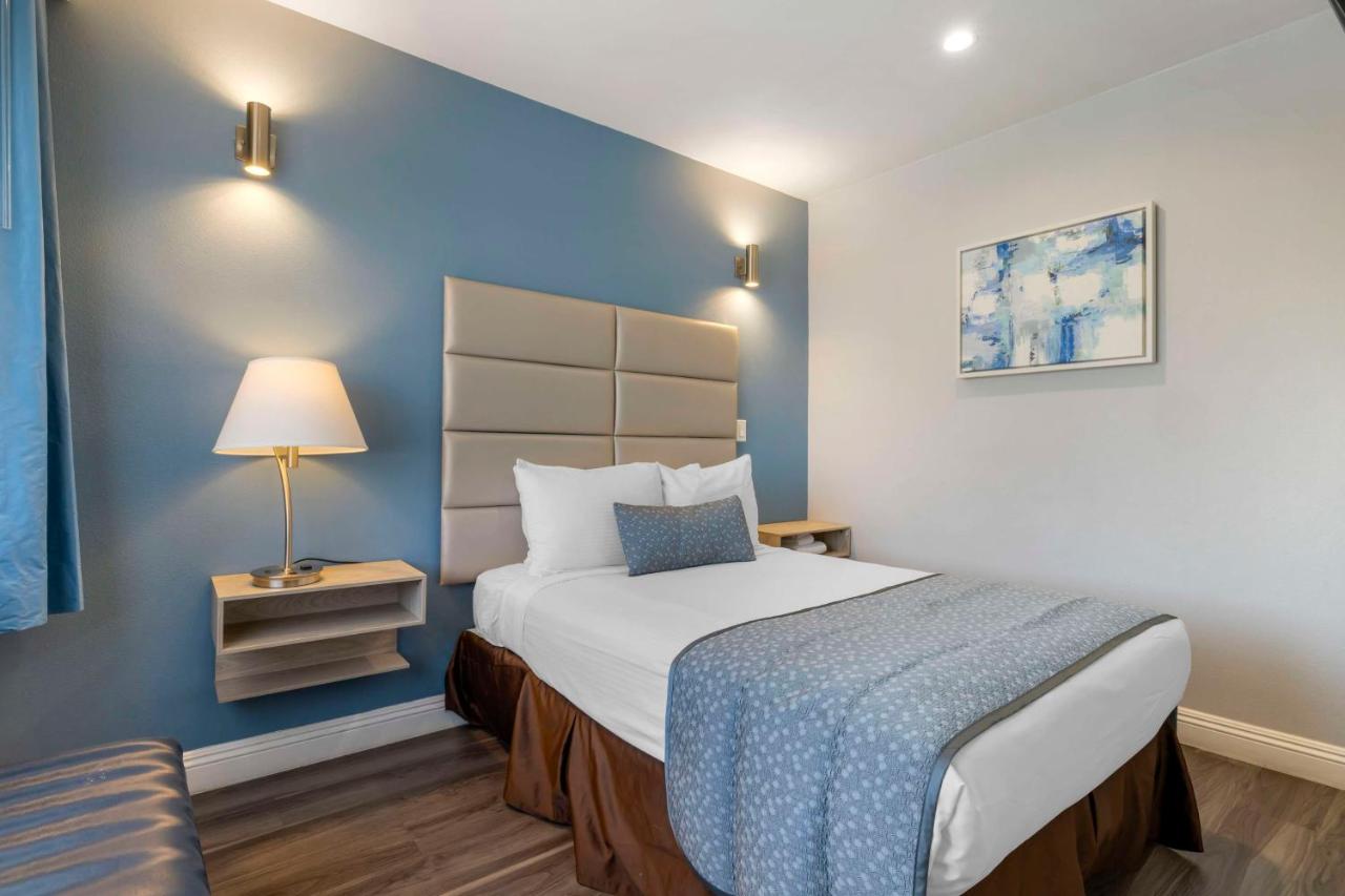 Best Western Orange Plaza