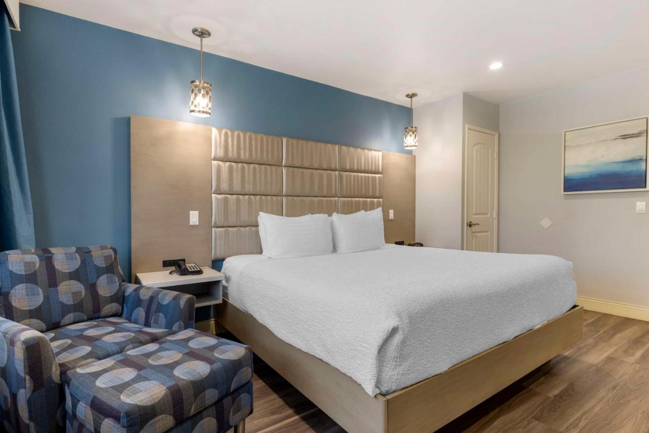 Best Western Orange Plaza
