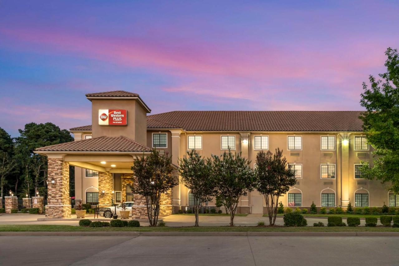 | Best Western Plus Crown Colony Inn & Suites