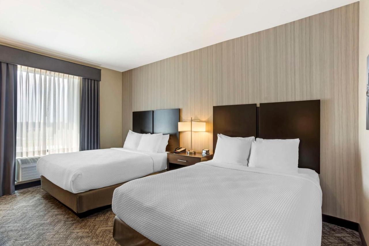 | Best Western Plus Philadelphia-Pennsauken Hotel