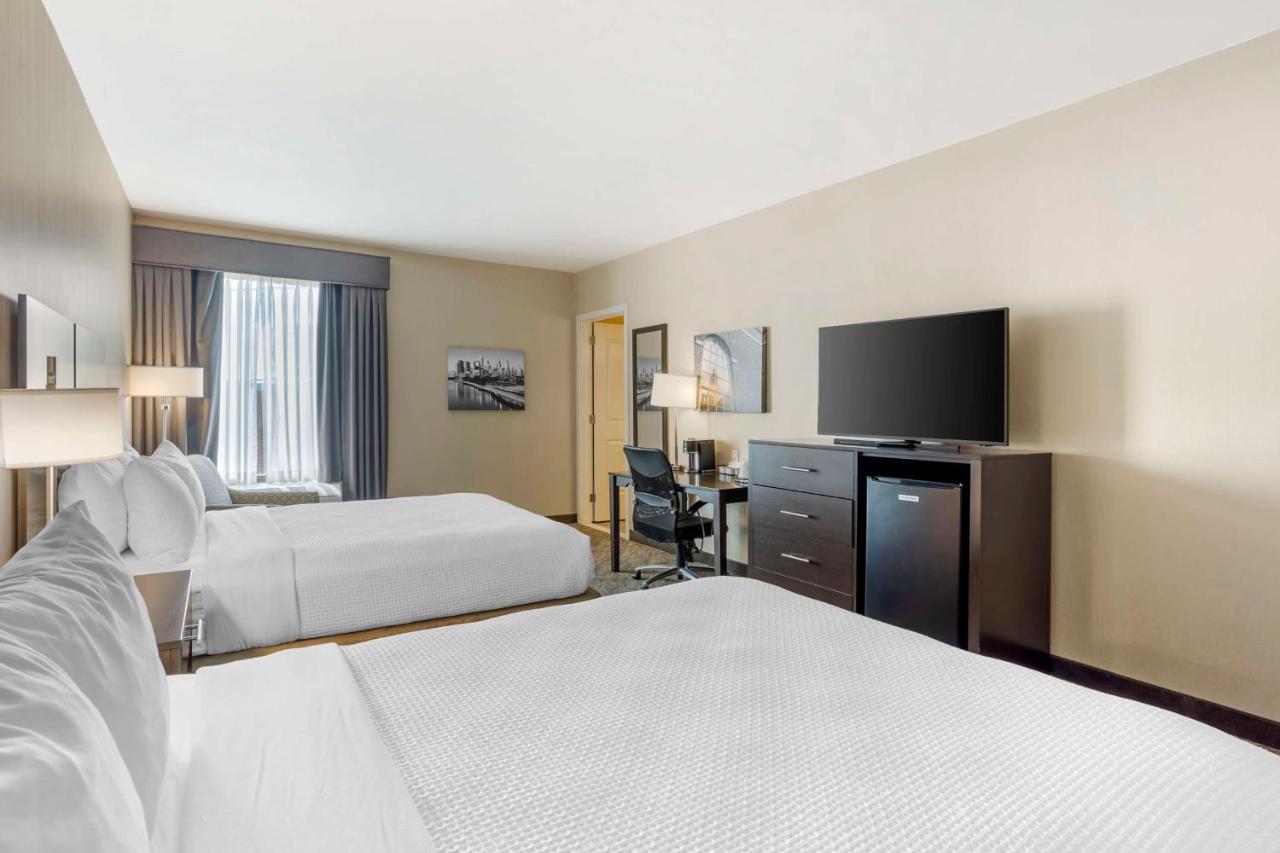 | Best Western Plus Philadelphia-Pennsauken Hotel