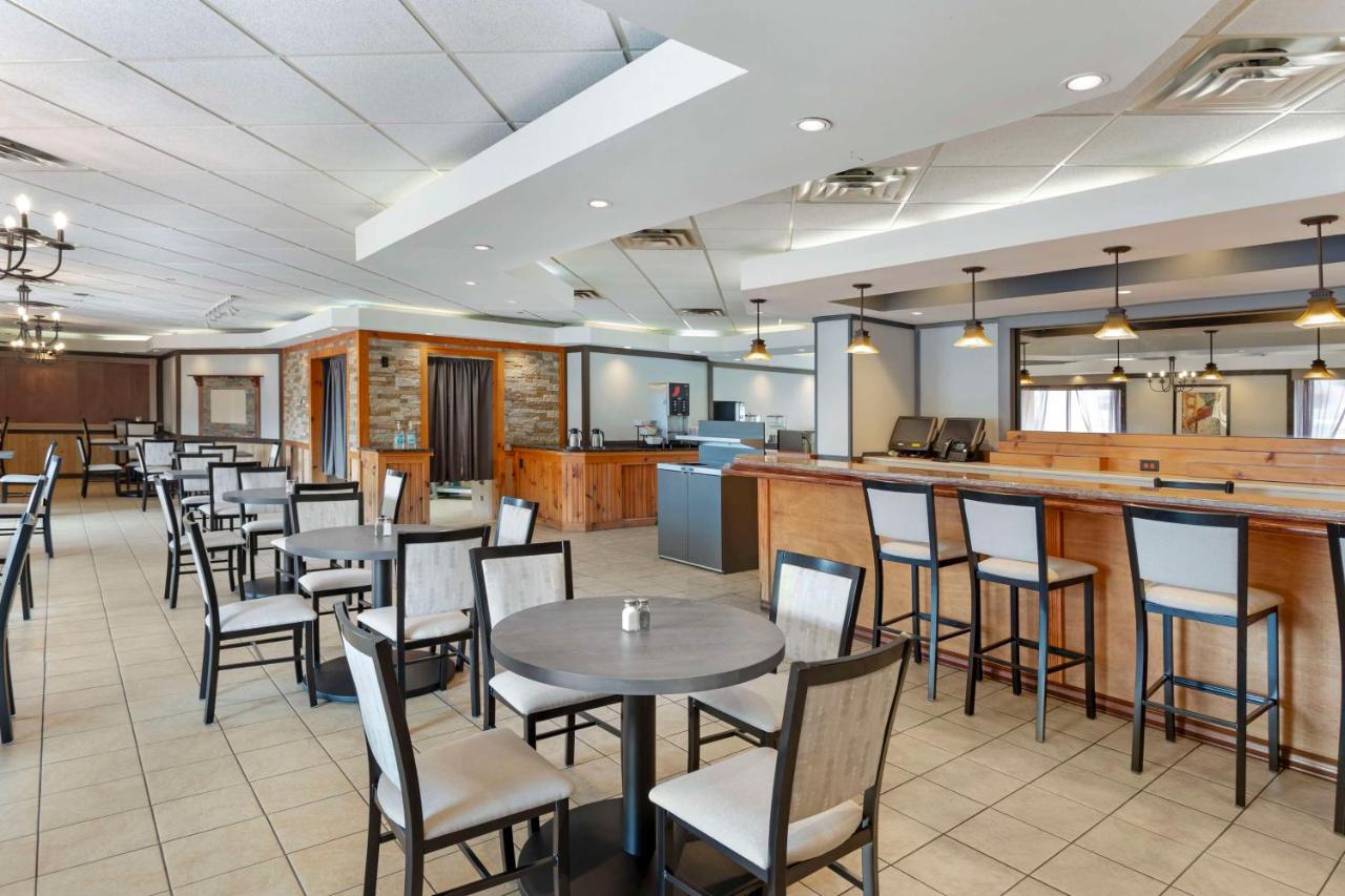 | Best Western Mill River Manor
