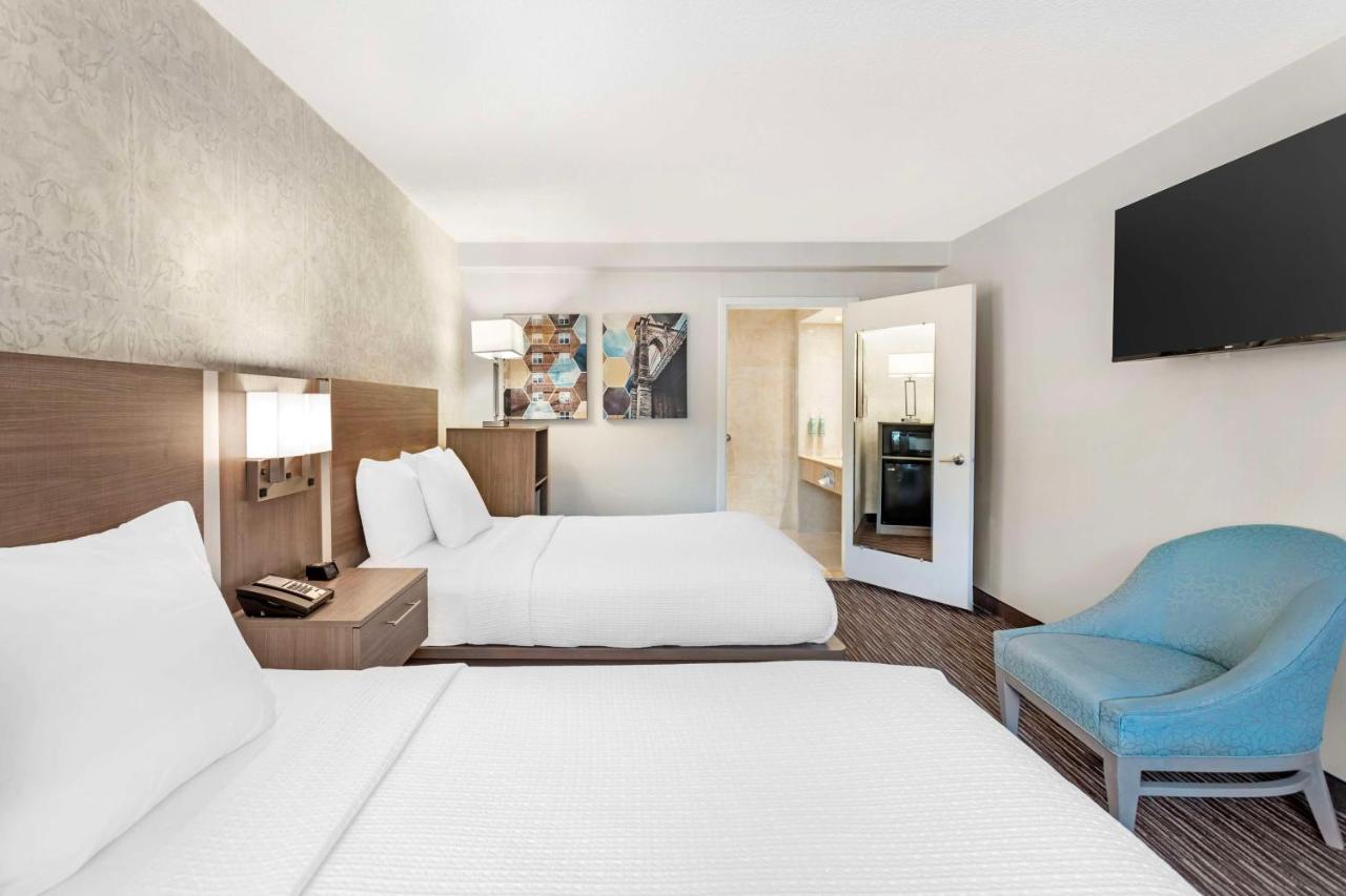| Best Western Mill River Manor