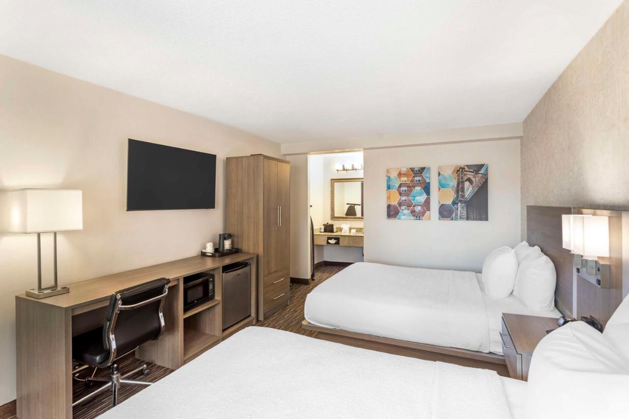 | Best Western Mill River Manor