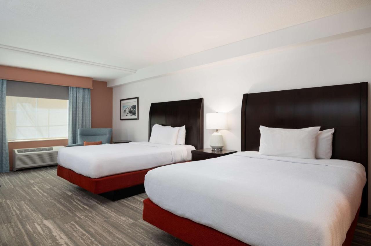 Queen Room with Two Queen Beds at Hilton Garden Inn Daytona Beach Oceanfront