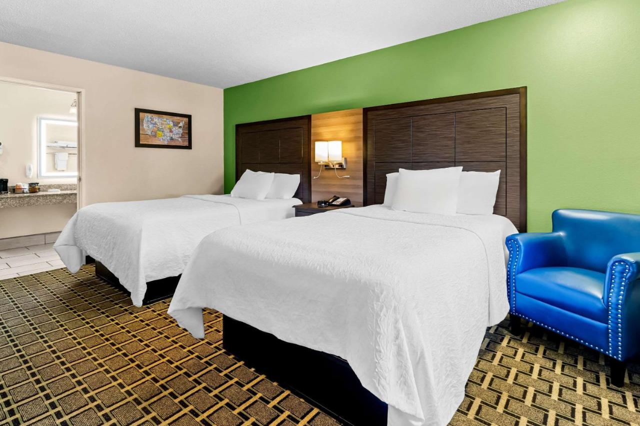 | Econo Lodge Russellville