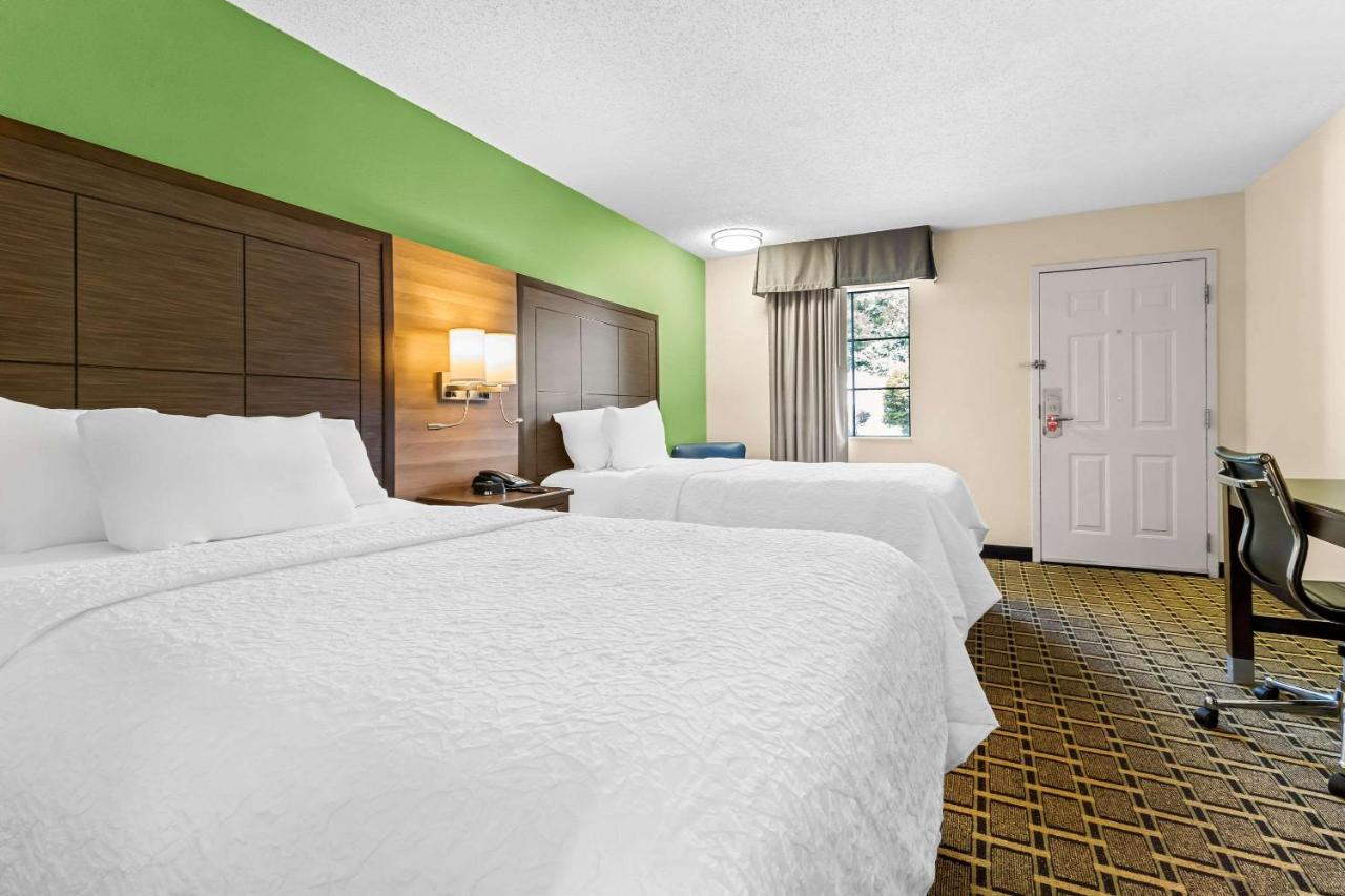 | Econo Lodge Russellville