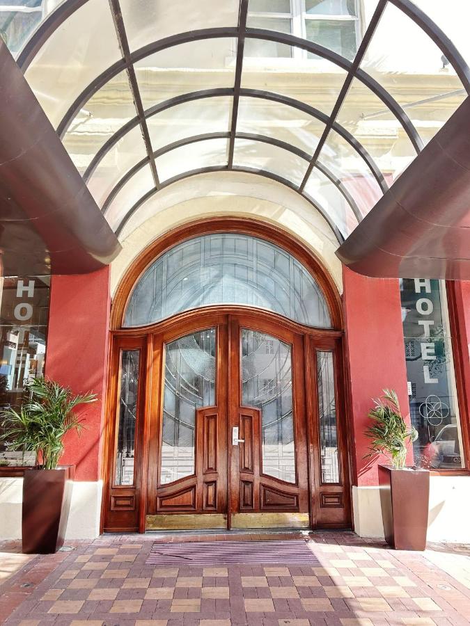 | Ponce De Leon Hotel