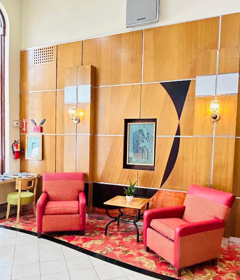 | Ponce De Leon Hotel