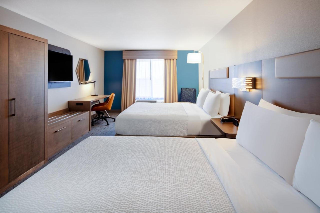 | Holiday Inn Express Turlock, an IHG Hotel