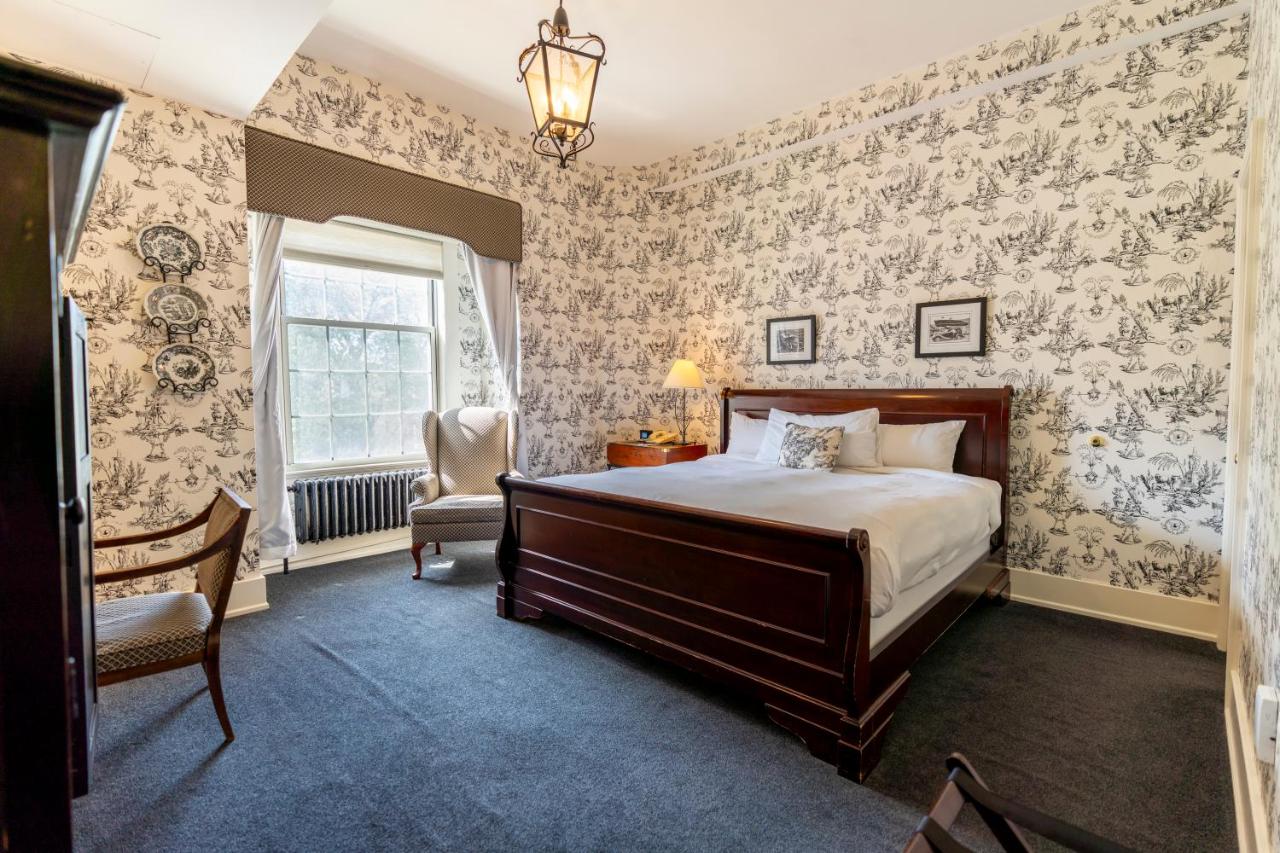 Standard Room at Inn on Broadway