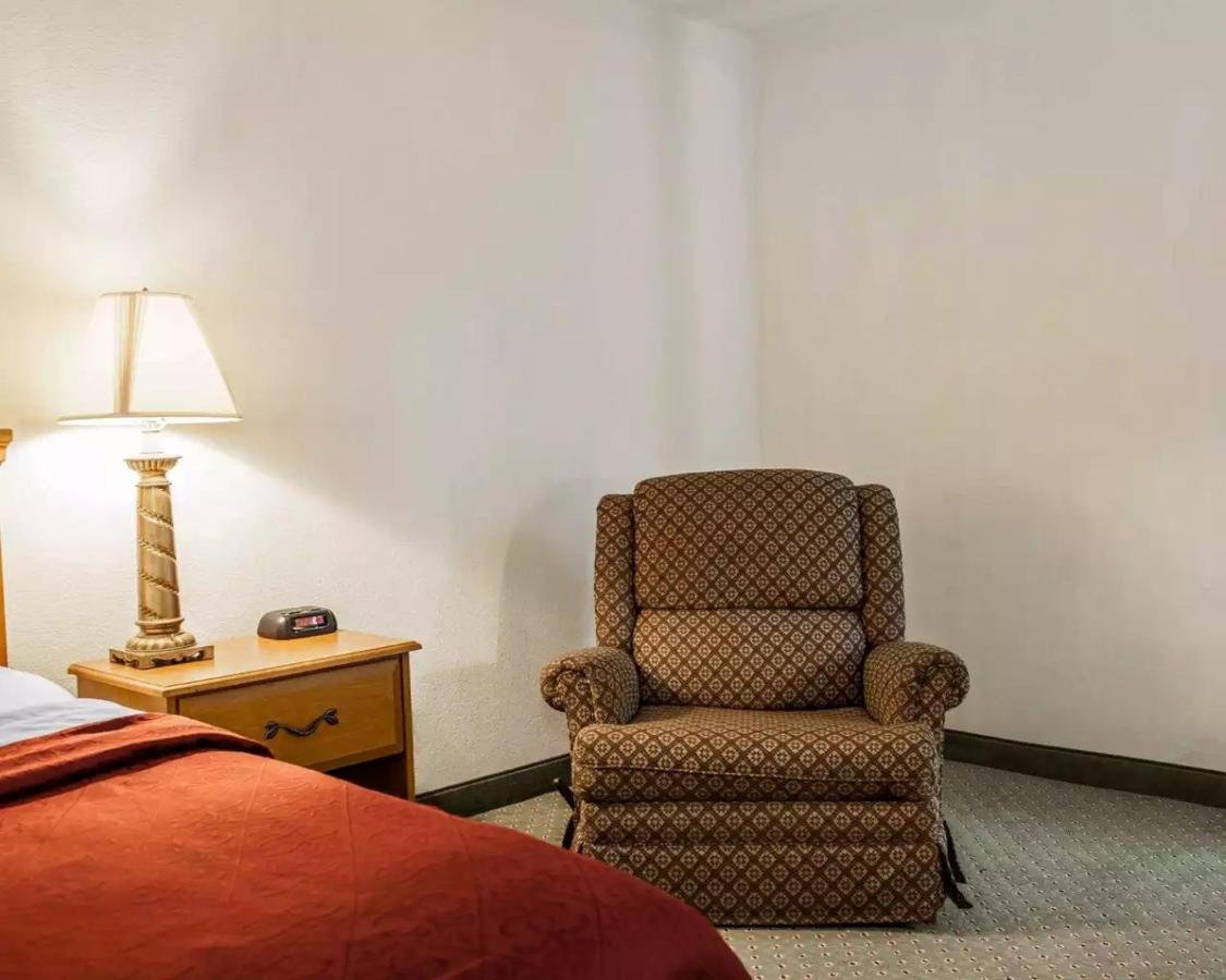 | Quality Inn Rochester