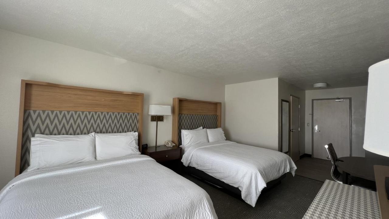 Executive Queen Room with Two Queen Beds - Non-Smoking at Holiday Inn Rock Springs by IHG