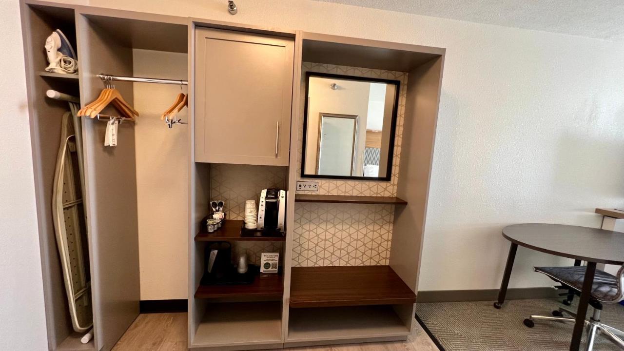 Room Selected at Check-In at Holiday Inn Rock Springs by IHG