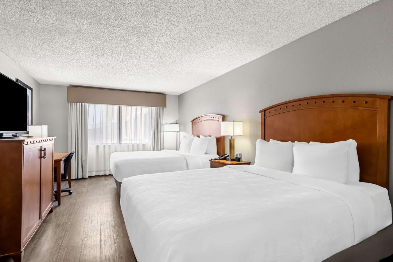 Queen Room with Two Queen Beds - Non-Smoking at Best Western Plus At Lake Powell
