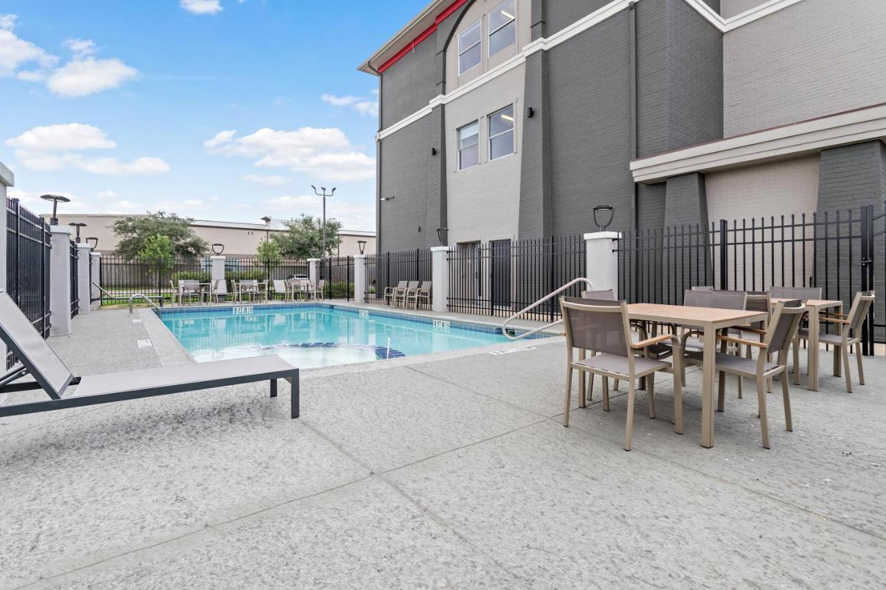 | Americas Best Value Inn & Suites Port Arthur
