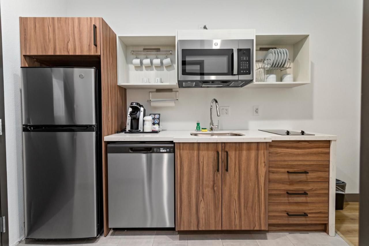 | Americas Best Value Inn & Suites Port Arthur