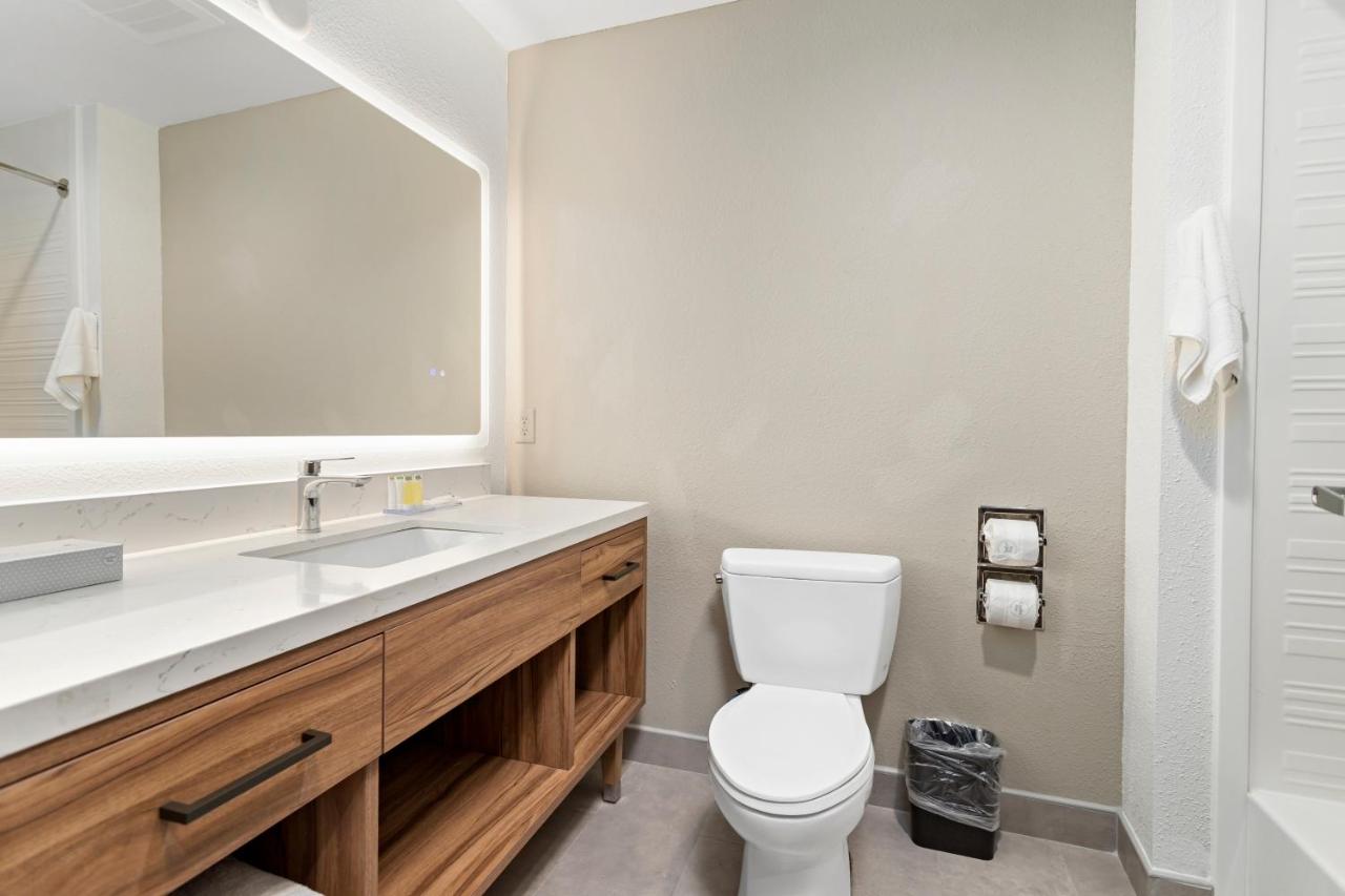 | Americas Best Value Inn & Suites Port Arthur