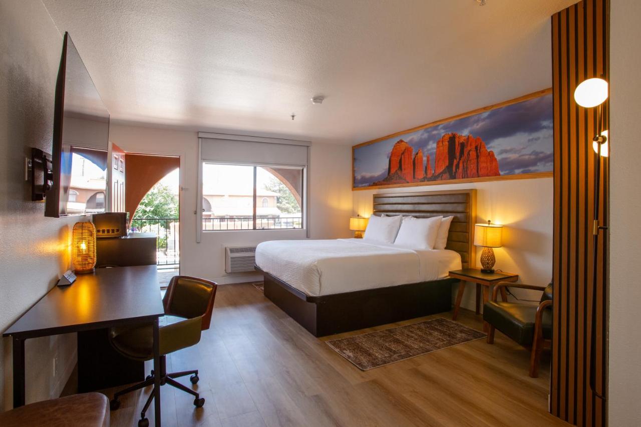 King Room - Non-Smoking at GreenTree Inn Sedona