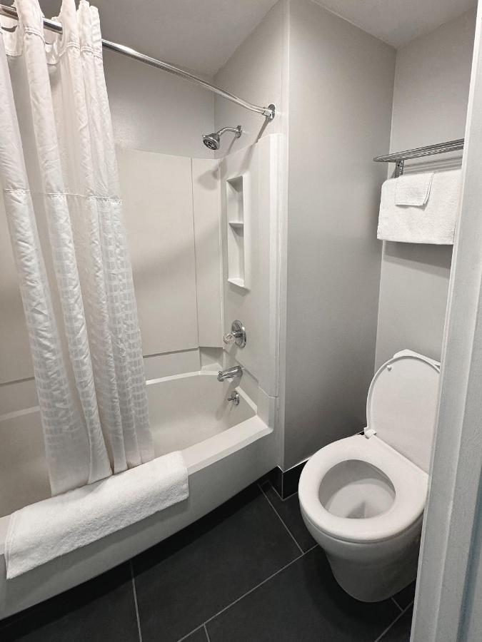 Queen Room with Two Queen Beds - Non-Smoking at Quality Inn Fort Wayne