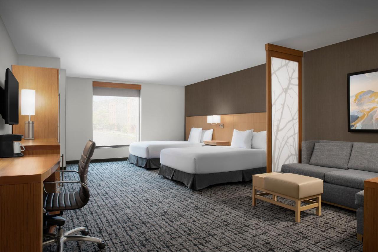Queen Room with Two Queen Beds at Hyatt Place Boulder/Pearl Street