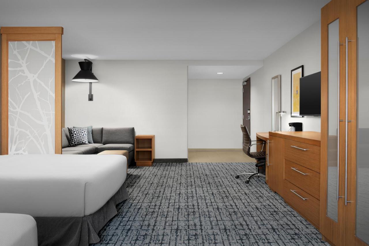 Queen Room with Two Queen Beds at Hyatt Place Boulder/Pearl Street
