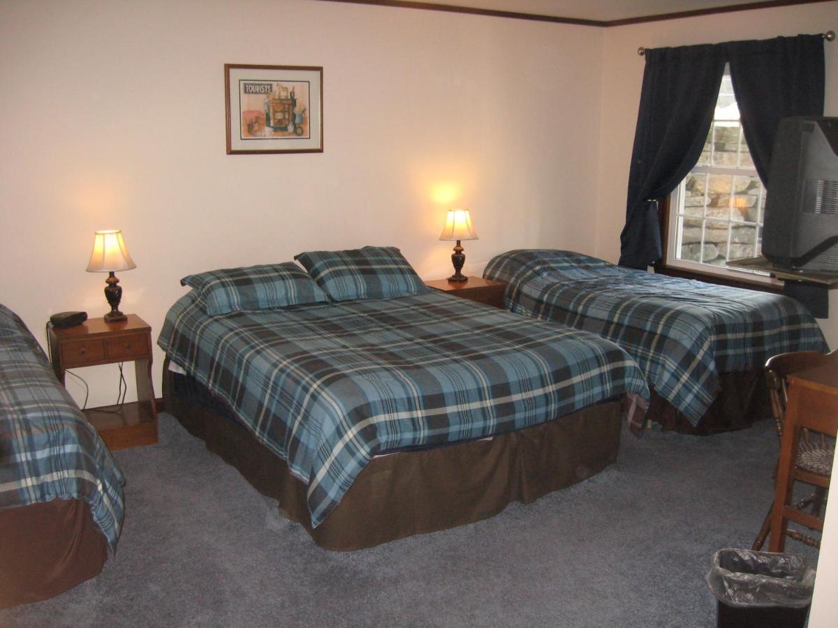 | Big Bears Lodge