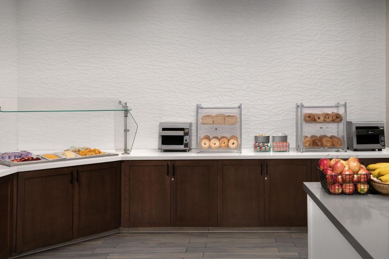 | Residence Inn by Marriott Anaheim Resort Area/Garden Grove