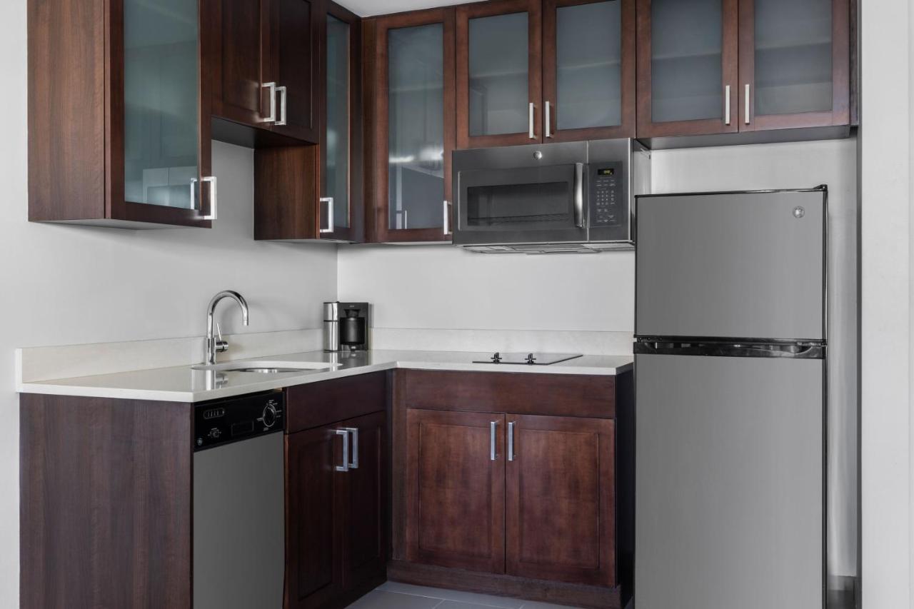  | Residence Inn by Marriott The Bronx at Metro Center Atrium