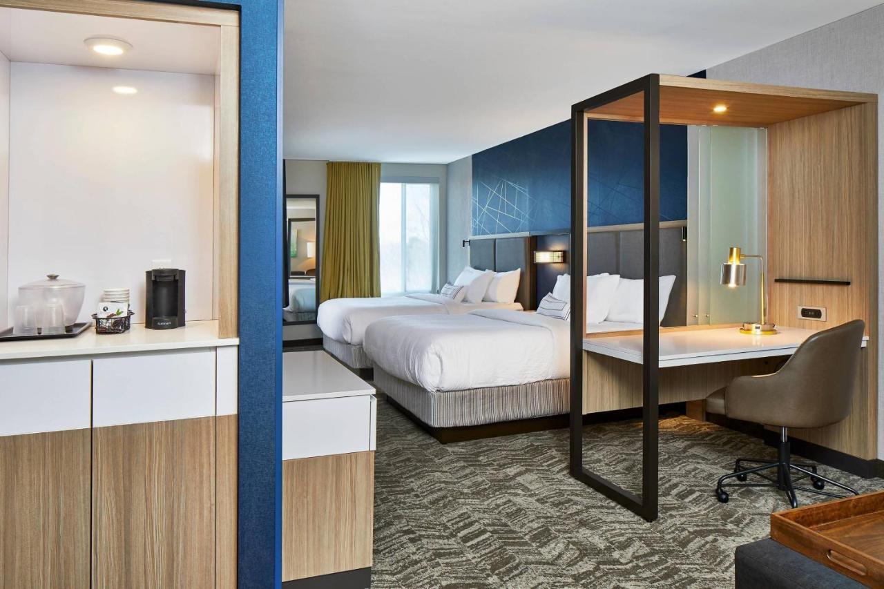 | SpringHill Suites Charlotte at Carowinds