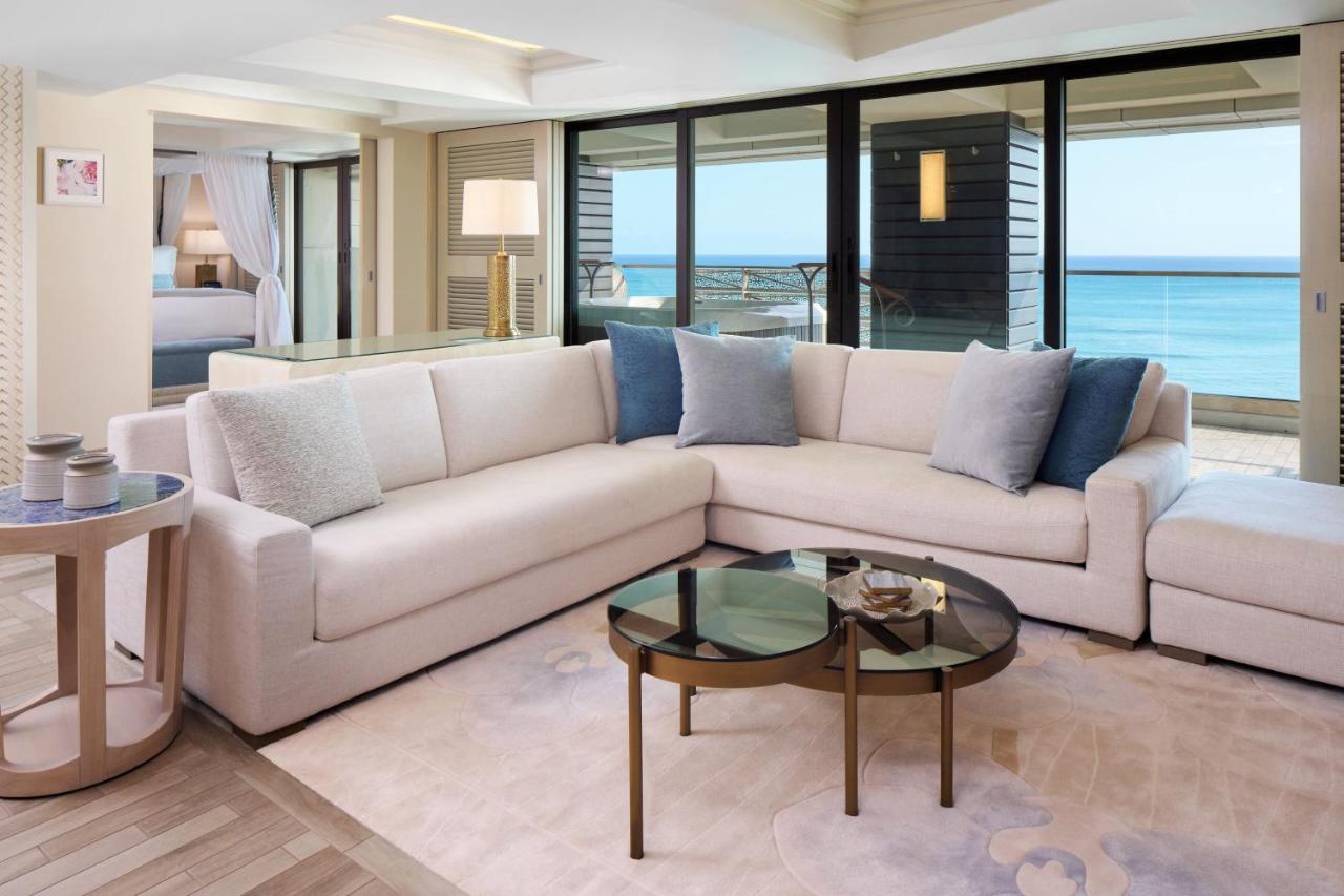 Oceanfront Azul Suite - 3 Bedroom at Espacio The Jewel Of Waikiki