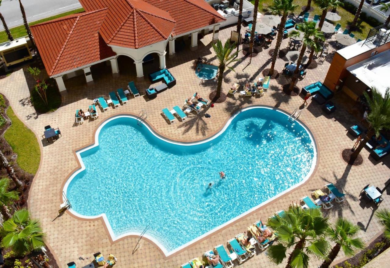  | The Point Hotel & Suites Universal