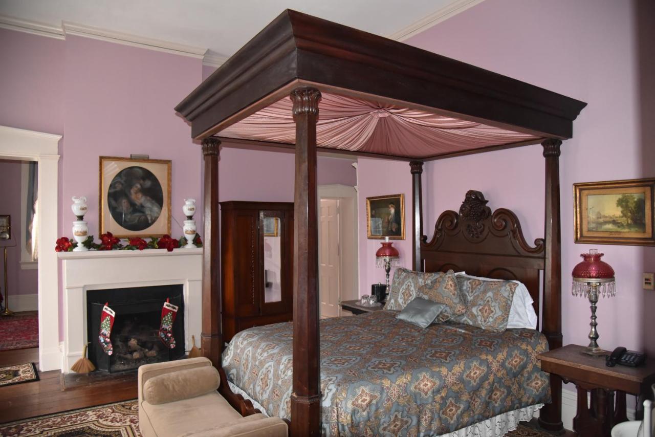  | Corners Mansion Inn - A Bed and Breakfast