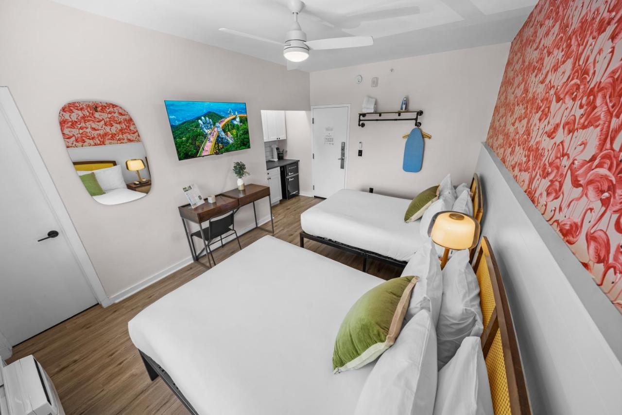 | Greenview Hotel