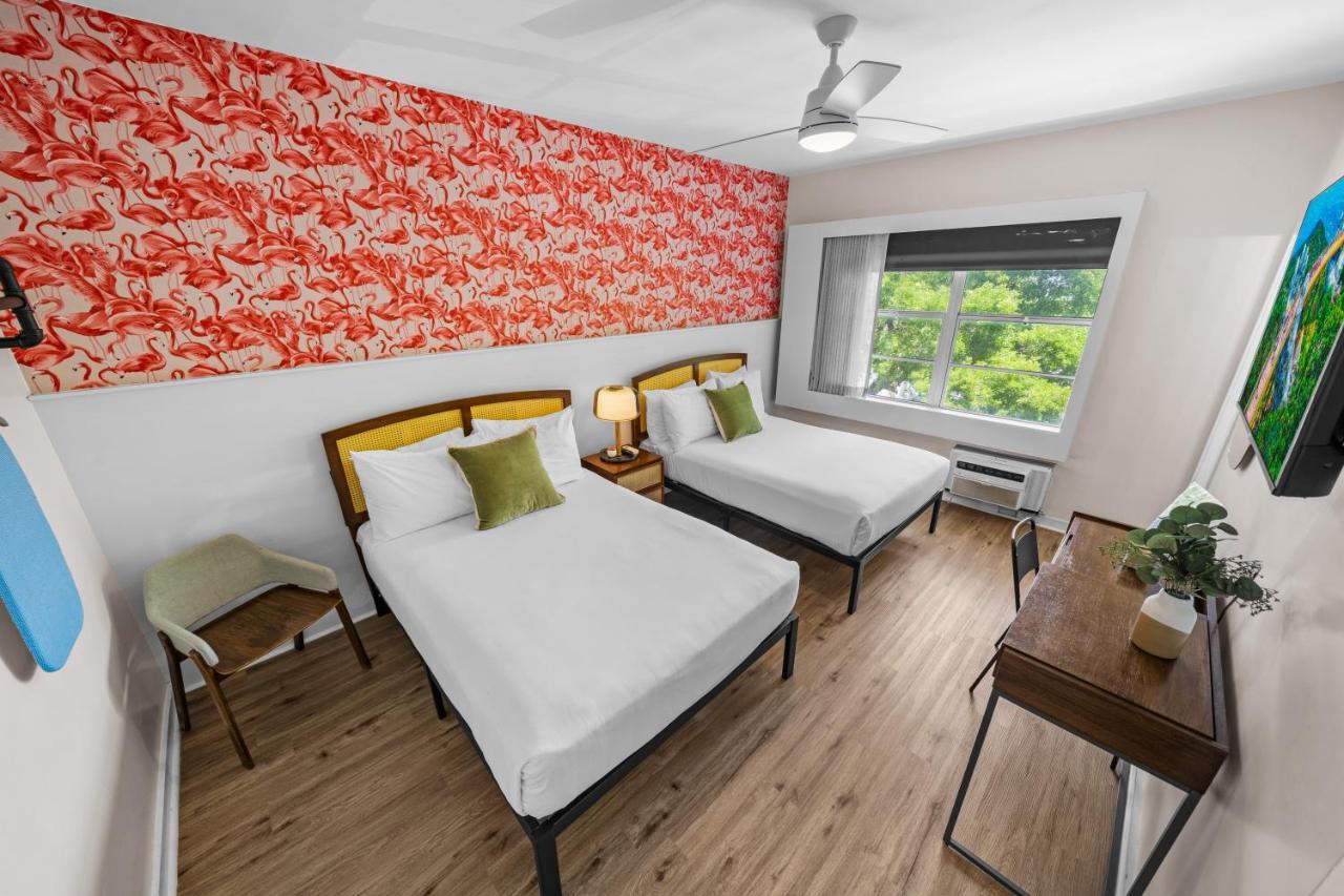 | Greenview Hotel