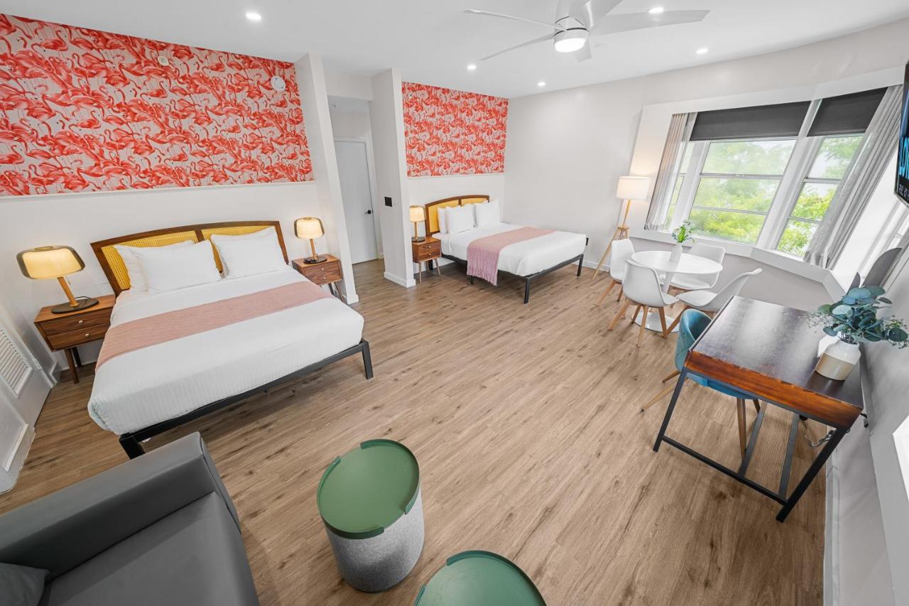 | Greenview Hotel