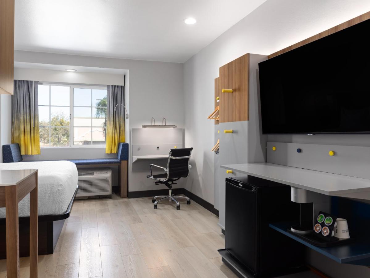Studio Suite with Two Queen Beds - Non-Smoking at Microtel Inn & Suites by Wyndham Tracy