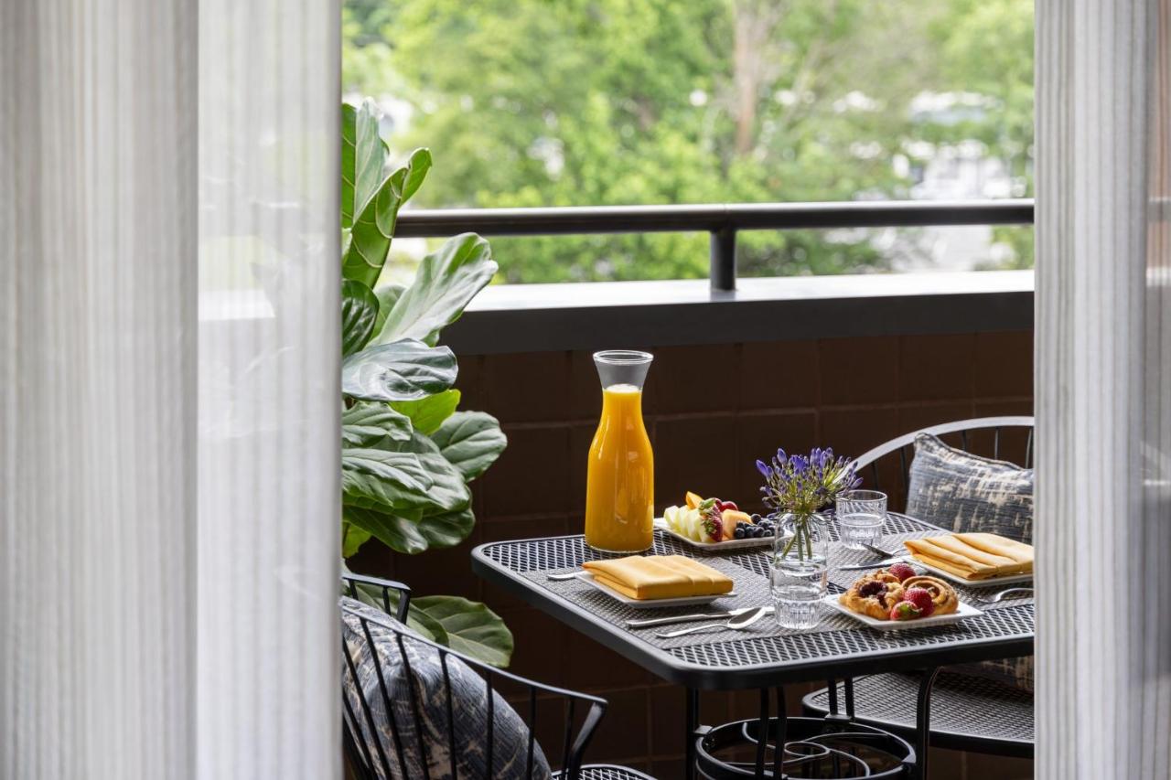 | Crowne Plaza Edison, an IHG Hotel
