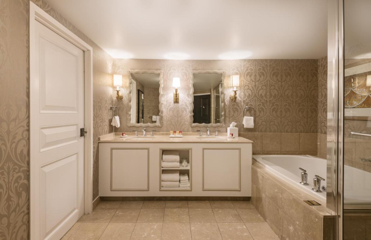 Bordeaux Petite Suite Lemans King Non-Smoking at Paris Las Vegas Resort & Casino