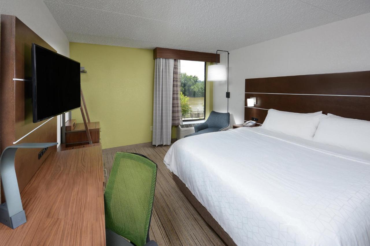 Holiday Inn Express Danville, an IHG Hotel
