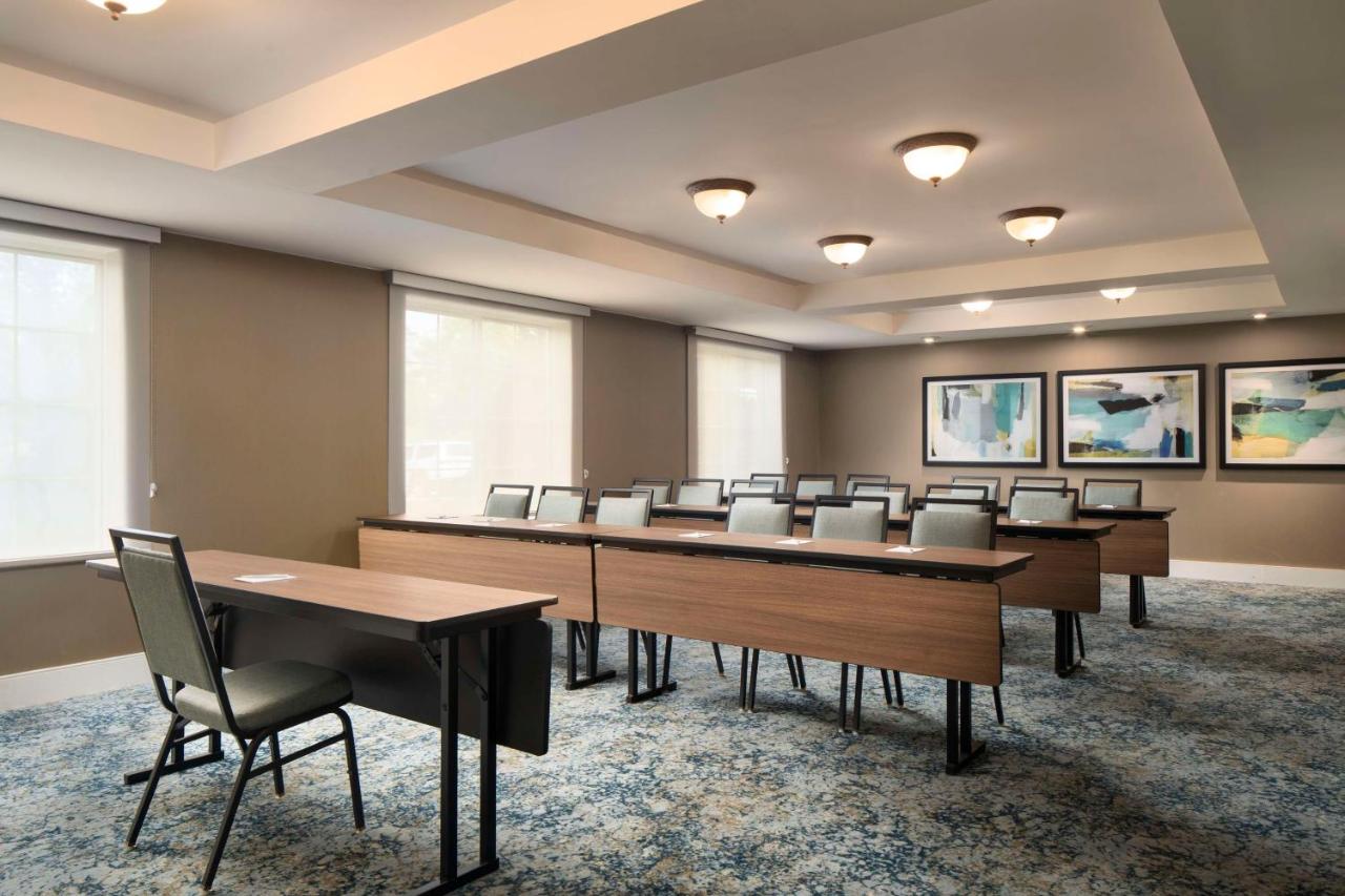 | Homewood Suites by Hilton Wallingford-Meriden