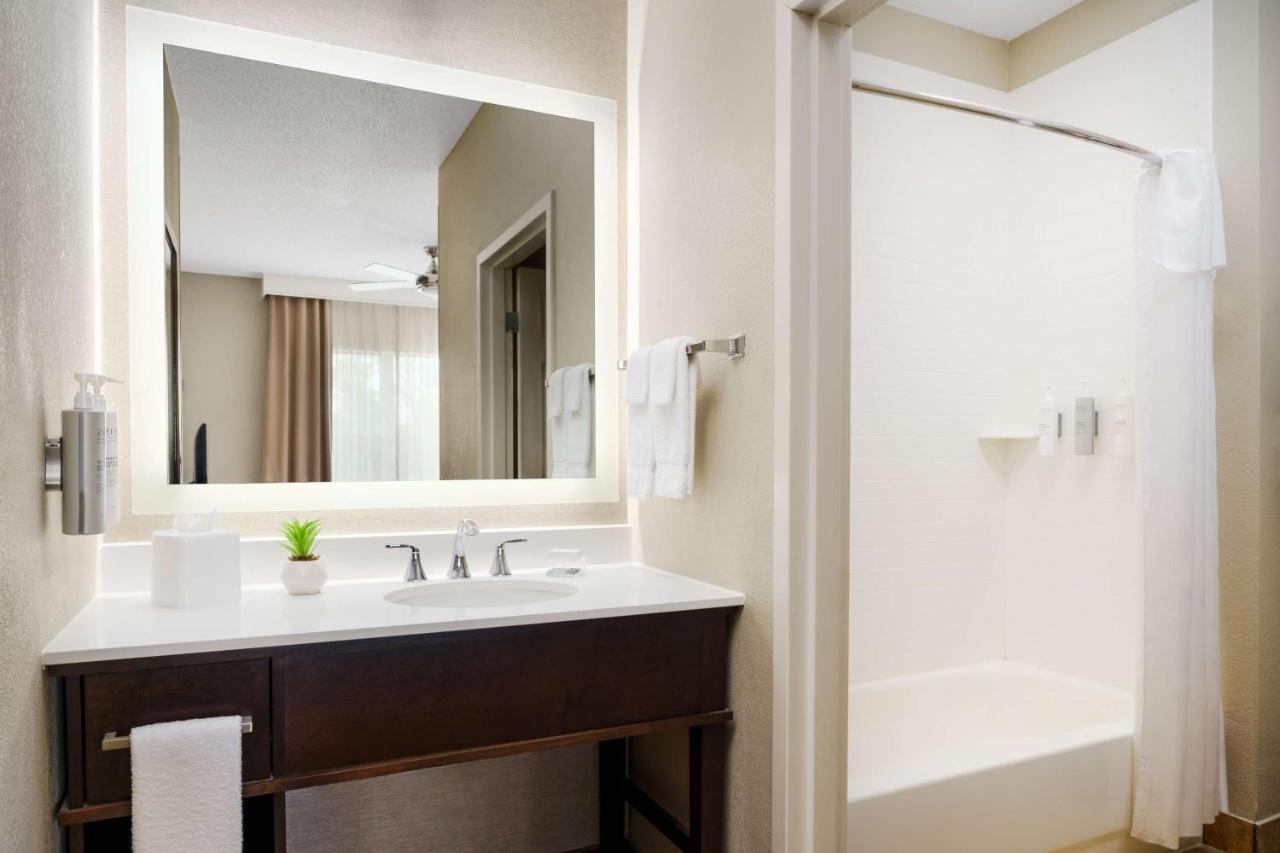 | Homewood Suites Rochester-Henrietta