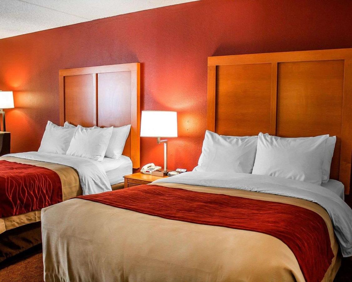 Double Room with Two Double Beds - Non-Smoking at Quality Inn Lima Northeast